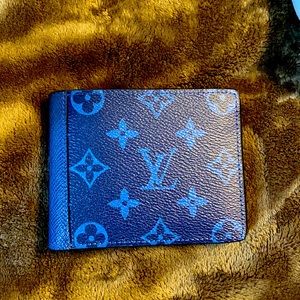 Louis Vuitton Multiple Damier Wallet